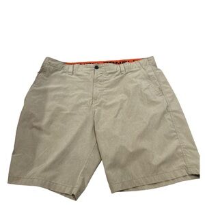 Denali Men's‎ Hybrid Chino Shorts Tan Size 40 Zip Side Pocket Poly/Spandex